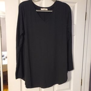 Long sleeve v neck top
